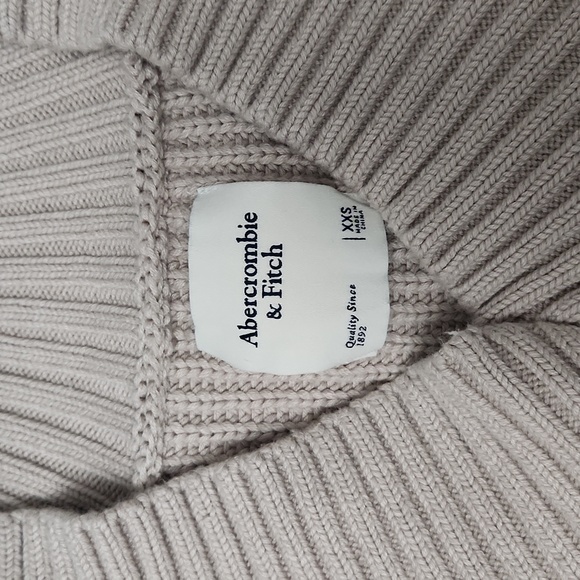 Abercrombie & Fitch Crop Ribbed Sweatshirt - Picture 2 of 7